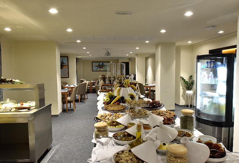 Business Hotel Sfax Esterno foto