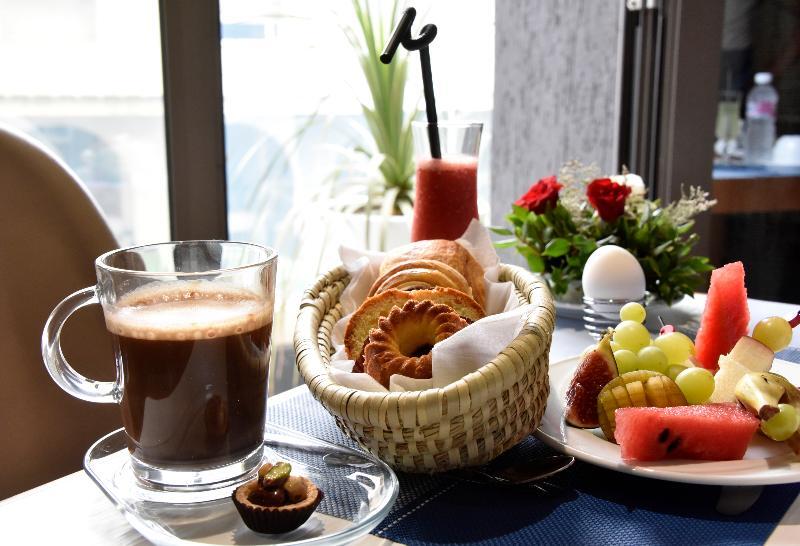 Business Hotel Sfax Esterno foto